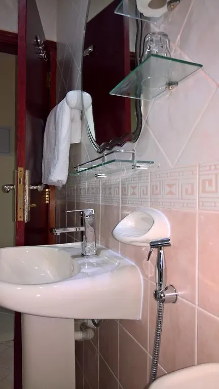 Al Salam Inn Hotel Suites Dubaj 3*,  Spojené arabské emiráty